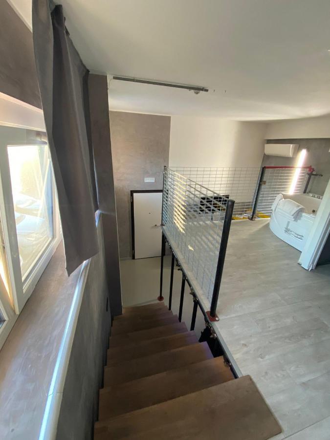 B2In Suite & Office Capriate San Gervasio Exterior photo