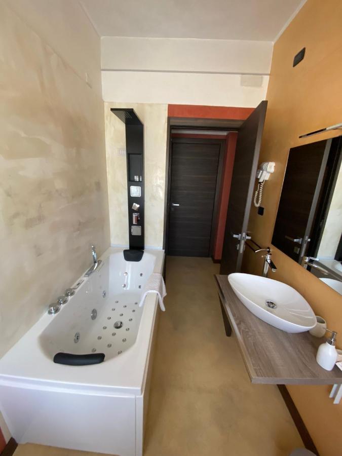 B2In Suite & Office Capriate San Gervasio Exterior photo